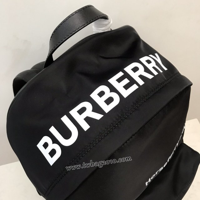 Burberry專門店新款黑色男款雙肩包 巴寶莉尼龍面男士後背包 yxb1482